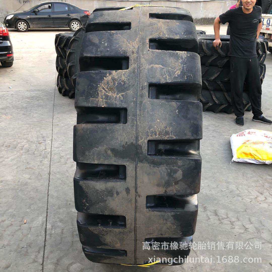 17.5-25 23.5-25半实心轮胎 加深花纹L5铲车装载机轮胎 防刺扎
