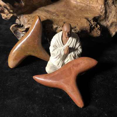 大三有水滨雀暗黄石颜色影响红瑕砭石微不处理角使用线麻轻微泗点