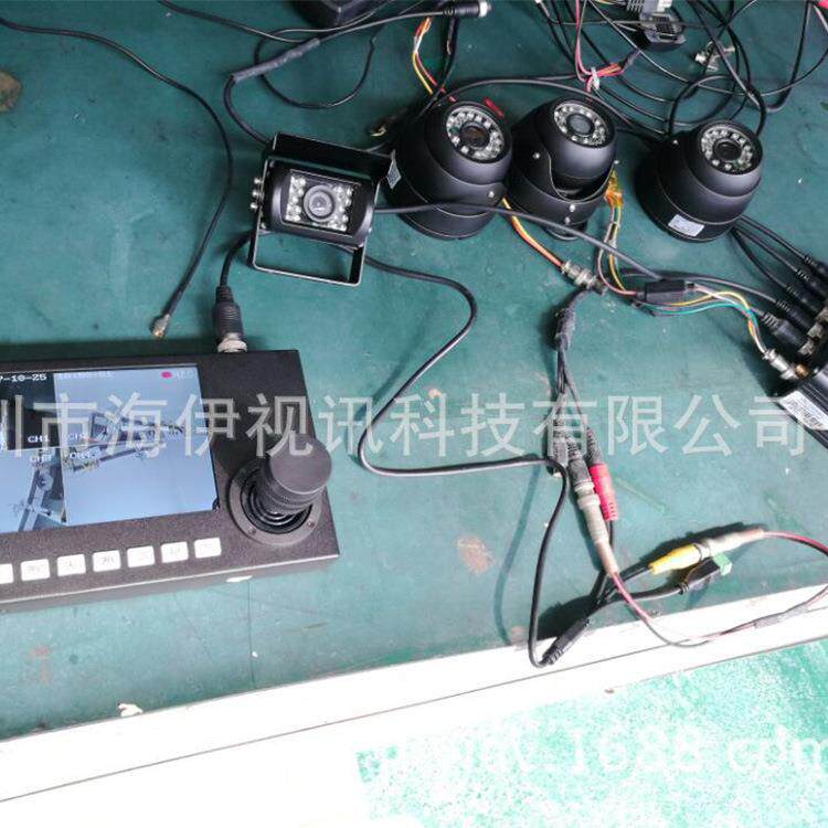 供应 4维车载控制键盘车载键盘显示器 7寸高分辨率摇杆键盘显示屏