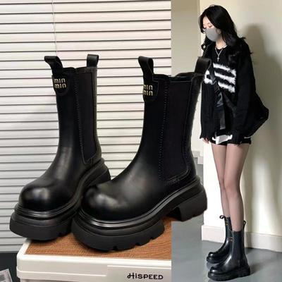 香港真皮百搭烟筒靴女2025春秋新款显瘦中筒靴厚底增高套筒马丁靴