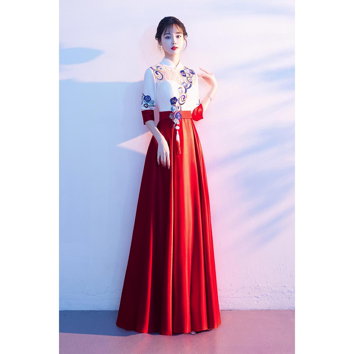 正品大合唱歌团走秀演出中式气质主持人指挥服礼服立领显瘦诗朗诵