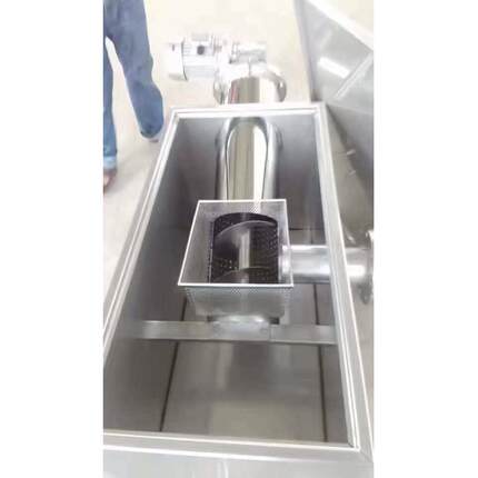 厂家直销食堂专用绞龙螺旋自动不锈钢除渣机固液分离隔油池专用