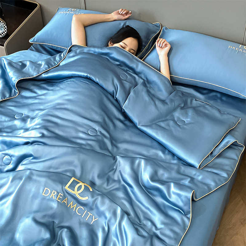 新款夏款丝被全套被空调件套可机被2024洗四薄夏季被子夏凉夏天冰