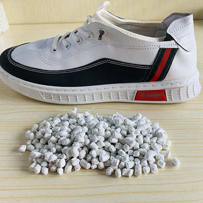 pvc透明颗粒鞋底料塑料PVC透明欧盟标准rhos2.0发泡颗粒批发