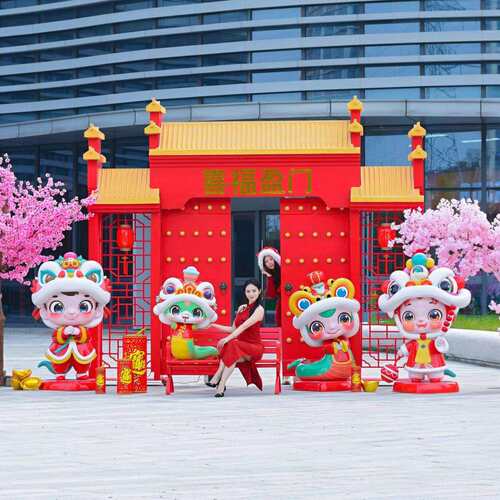 蛇年吉祥物雕塑新年蛇大摆件生肖蛇卡通大型户外春节美陈打卡装饰