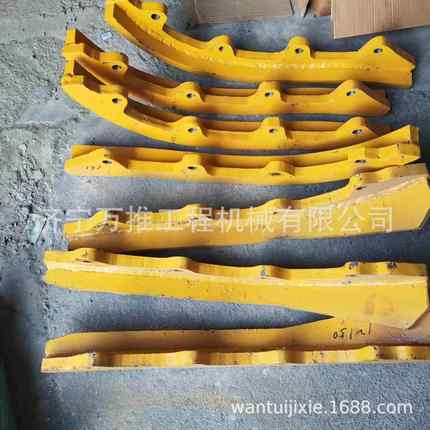 推土机D155A-1 护板 178-30-12161 178-30-12171 178-30-12140