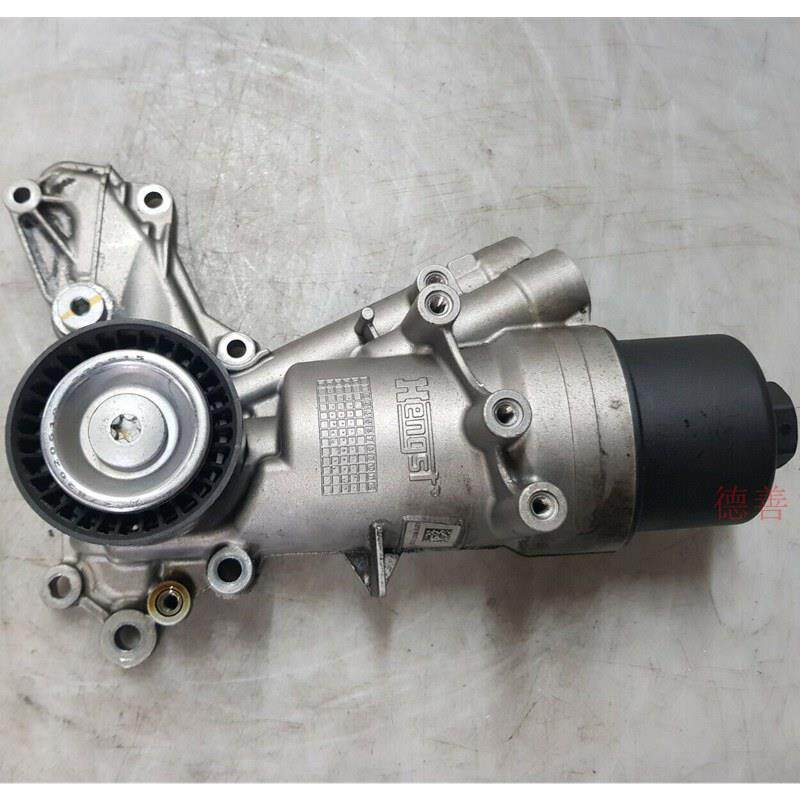 适用奔驰278SL500GLE500GLS500CLS63CLS500机油滤清器底座