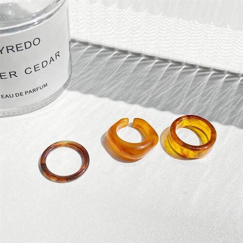 Vintage color resin open one size ring 彩色树脂开口均码戒指