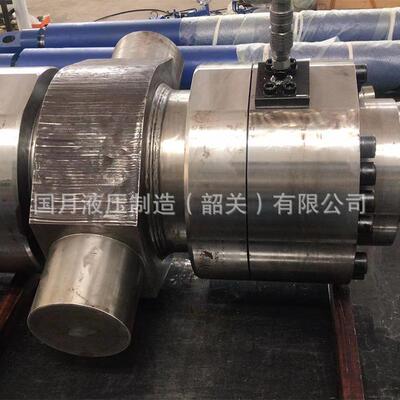 链接头耳轴安装CDH2MT4 320 220—335A1XD1剪切液压油缸