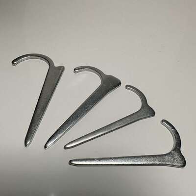 20KBG勾钉25PPR管卡32固定勾卡40墙钉50镀锌水管钩钉63钢勾丁