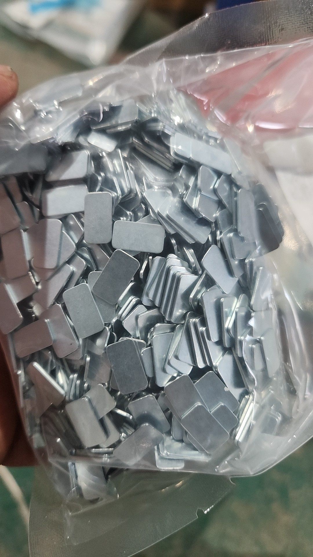 磁铁全新磁铁未充磁。需要的联系。