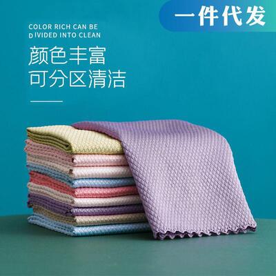 A lint-free towel that leaves no streaks on glass, absorbs w