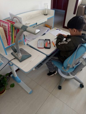 吐槽香奈雅轩儿童学习桌怎么样，口碑效应如何，推荐入手吗