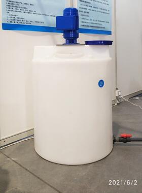00L500L1000L搅拌桶带电机2吨PE加药搅拌器塑料加药箱厂家直销