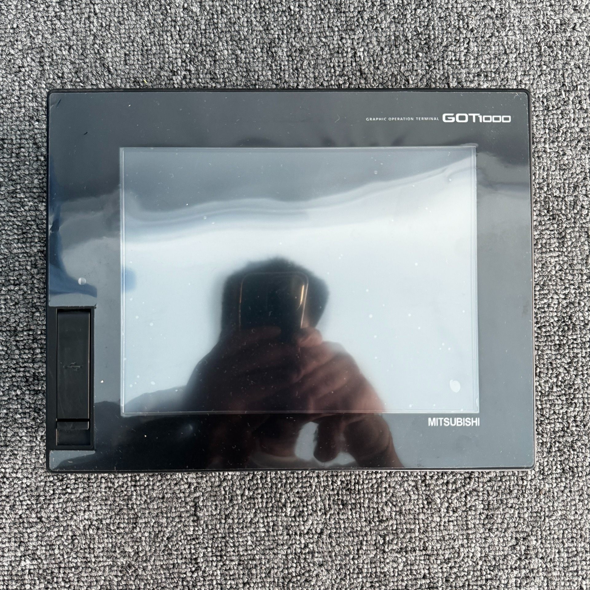 MITSUBISHI/三菱 GT1665M-STBA 人机界