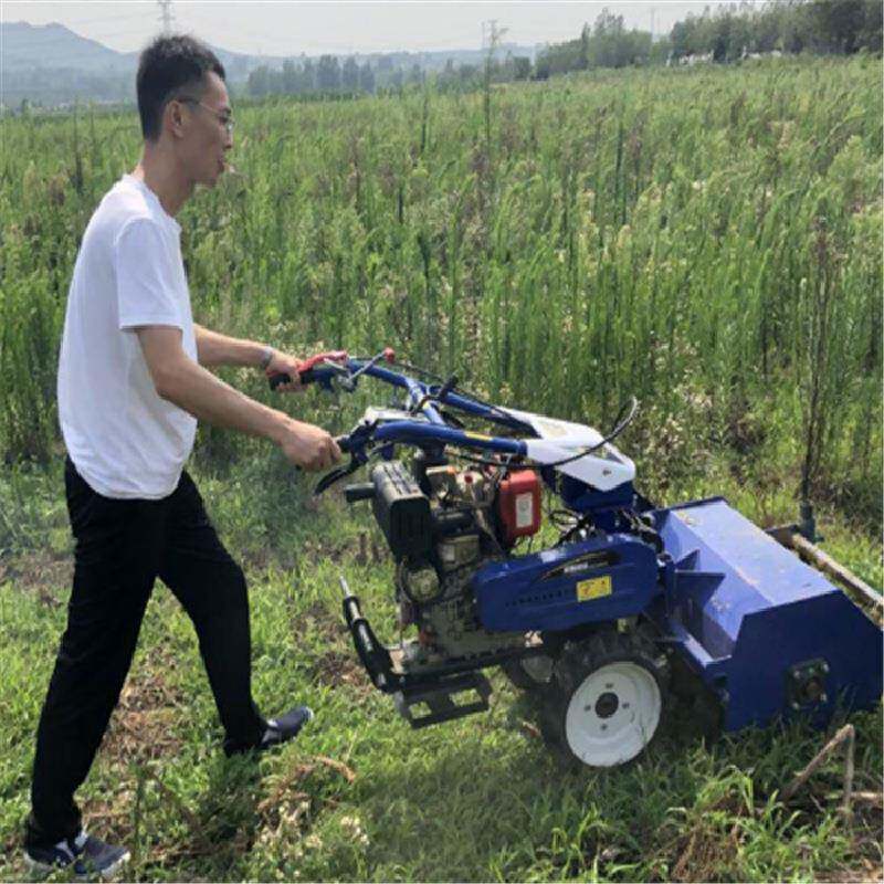 轻便好用自走式果园除草机 甩刀割灌机/割草机/油锯