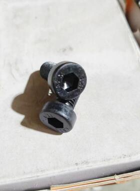 12.9级薄头内六角螺栓DIN7984矮圆柱头内六角螺钉低帽头内六角丝