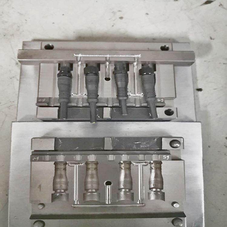 防水插景观灯插模具LED灯模具线档模具USB模具工业插头模具