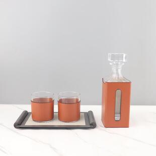现代简约创意皮革玻璃醒酒器摆件客厅餐厅酒店吧台软装家居装饰品