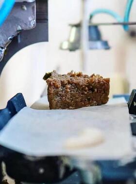 全折自动饺食子制作机393 品咖喱萨摩萨饺子叠机品机食级速冻