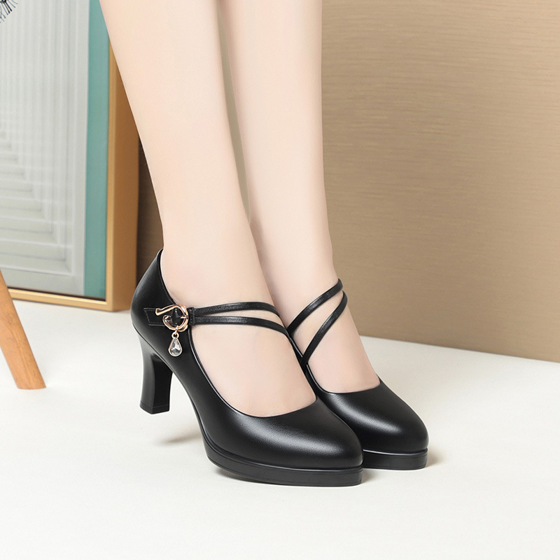 欧洲站t台走秀演出高跟鞋旗袍专用走秀鞋不累脚防水台亮皮单鞋女