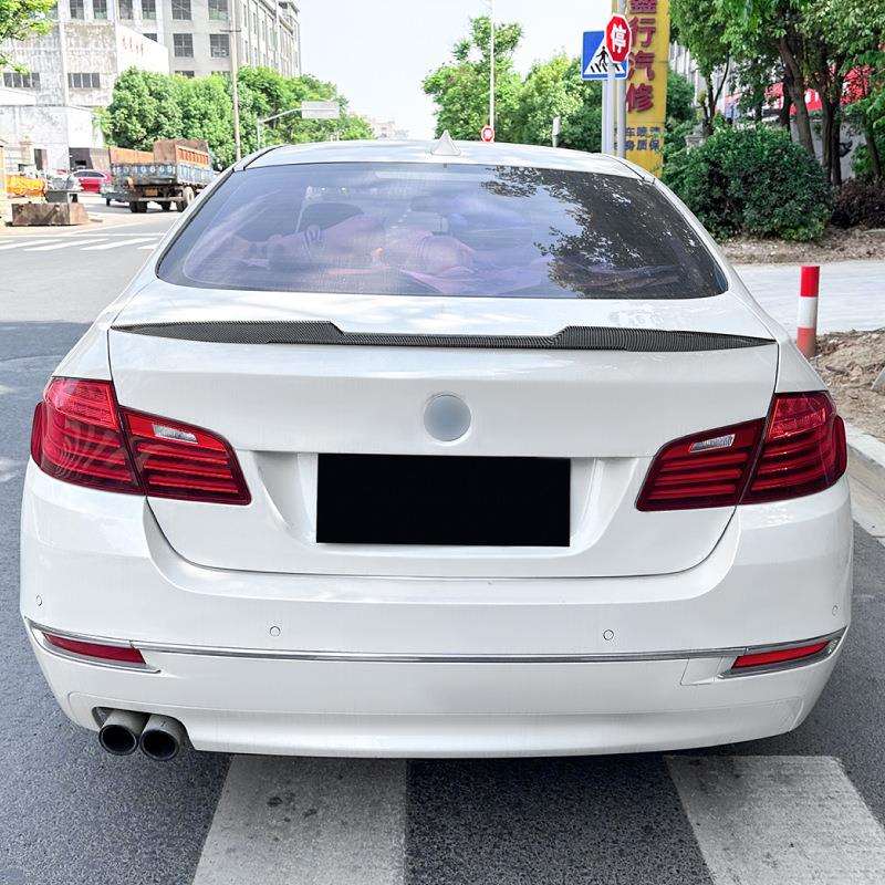 适用宝马5系bmwf10m411-17款汽车尾翼顶翼扰流板外饰改装配件