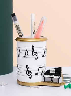 北欧轻奢树脂工艺品音符线钢琴笔筒化妆筒刷创意学生摆件