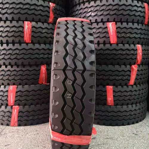 朝阳（CHAOYANG）卡客车 11.00R20-18PR 全钢三线花纹 AZ326轮胎