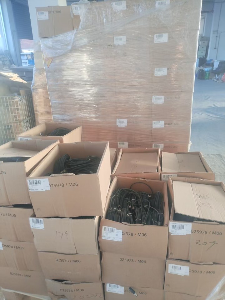 1月11日南通倍加福传感器连接线，企业库存品牌铜连接线一批共4600条约2800斤网络拍卖公告