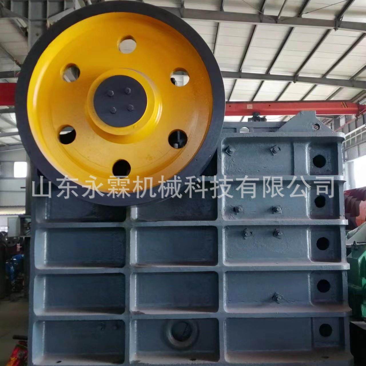 颚式破碎机大型矿山机械生产厂家各种型号颚式破碎机制砂生产线