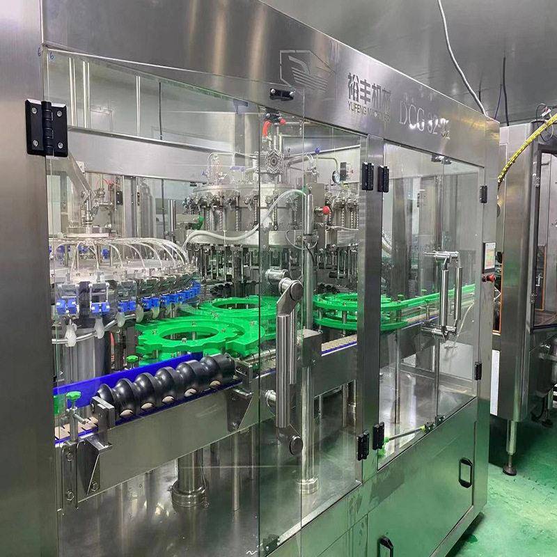 厂家供应精酿啤酒三合一灌装机玻璃皇冠盖
