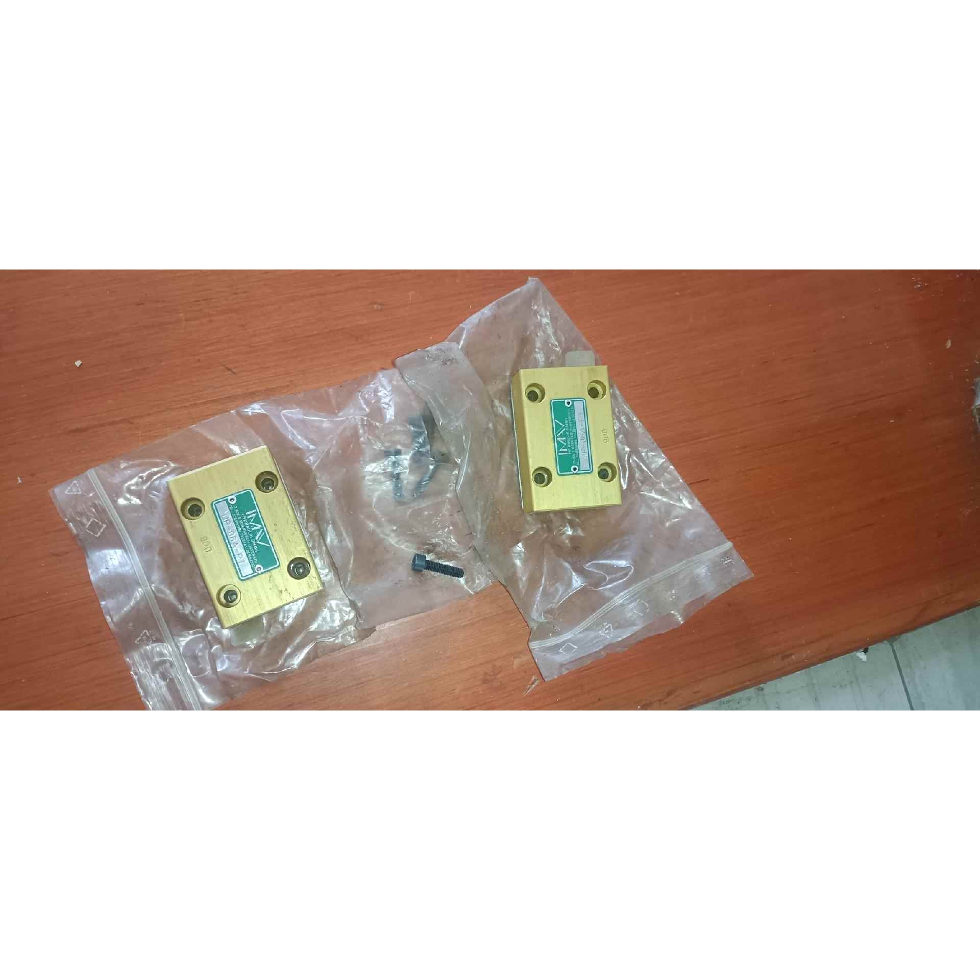 imav叠加阀UP-06AT全新