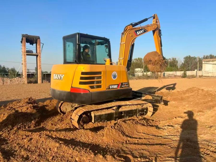 11月27日邢台三一60挖掘机网络拍卖公告