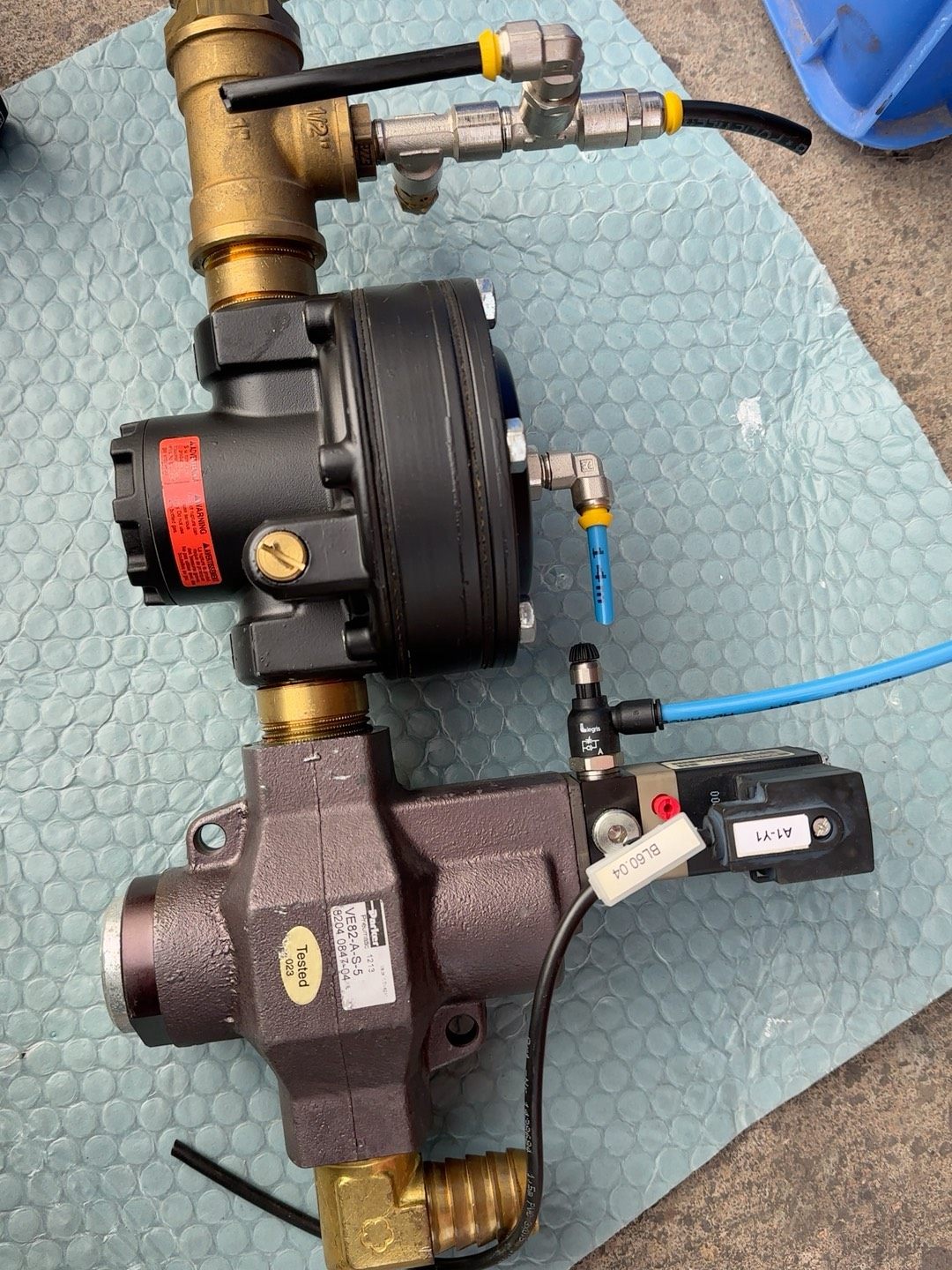 Parker阀VE82-A-S-5 R11908J/N VE