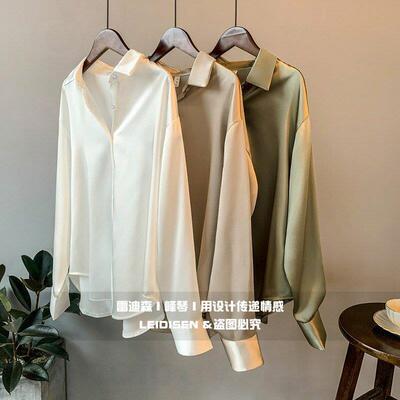 奢华样板房衣帽间衣服女生衬衫陈列摆件定制家俱衣柜展厅软装饰品