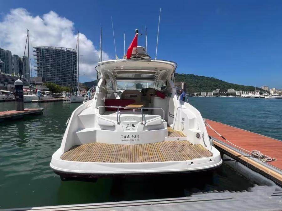 38尺进口法国博纳多游艇配沃尔沃双机共600匹带卧室厨房卫生间等沿海CCS四类证书