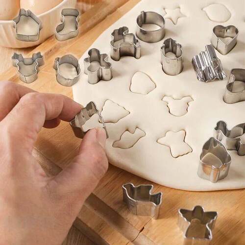 20Pcs/Set Mini Stainless Steel Cookie Cutter Biscuit Mold Ch
