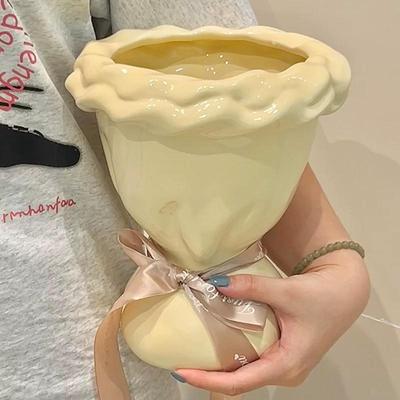 新家的100个快递陶瓷花瓶摆件客厅插花瓶奶油风手捧花束造型装饰