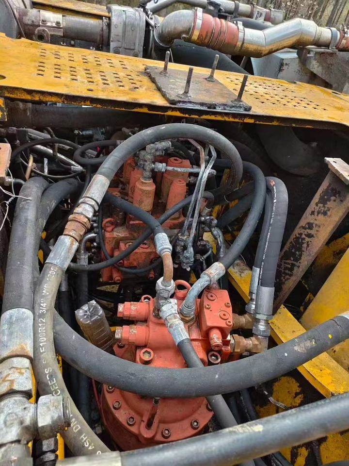 1月3日泰安【资产处置】龙工215挖机一台网络拍卖公告