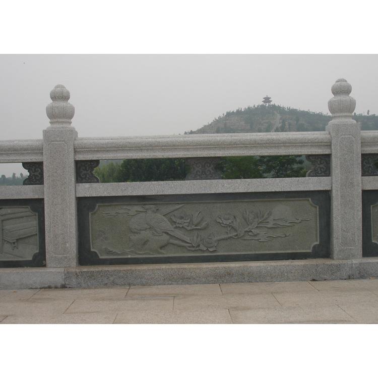桥面雕护栏石柱厂家阳石RWN材台花瓶柱制作价格河流石造葫芦栏杆