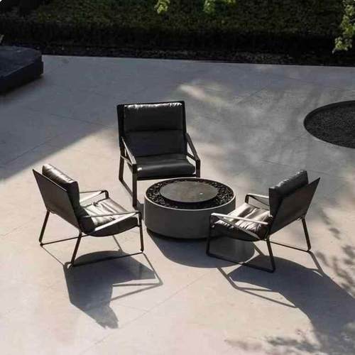 极简皮沙发椅设计师懒人单椅北欧创意户外沙发不锈钢庭院别墅家具