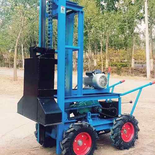 四轮自行走式柴油打夯机拖拉机链式夯土机手扶式地基夯土机