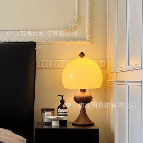 中古风实木小台灯美式复古极简客厅卧室床头台灯民宿咖啡厅装饰灯