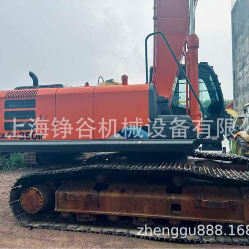 九成新 Hitachi350H 挖机，大坝工地土方开挖坝体填料填筑