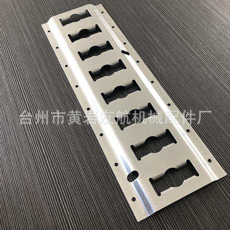 冷藏货车护板卡货条厢式车厢E型扣隔货板侧壁货物固定管货槽