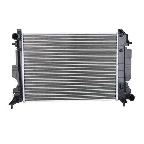 适用于SAAB'900萨博汽车散热器 汽车水箱 DPI2283 OEM4283438