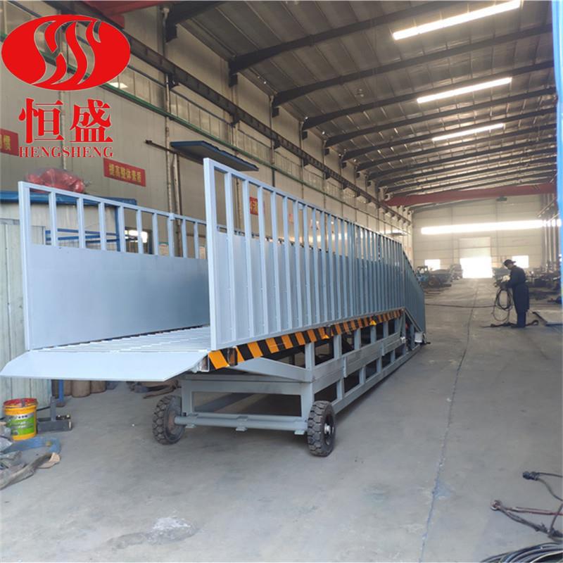 移动卸牛台卖牛装车升降斜坡赶牛通道装卸牛升降机