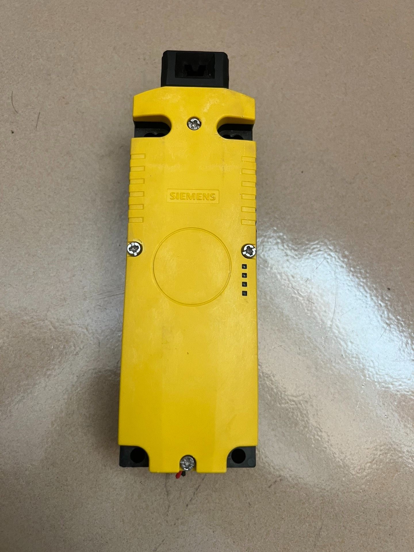 西门子3SE5322-1SB21，拆机的，