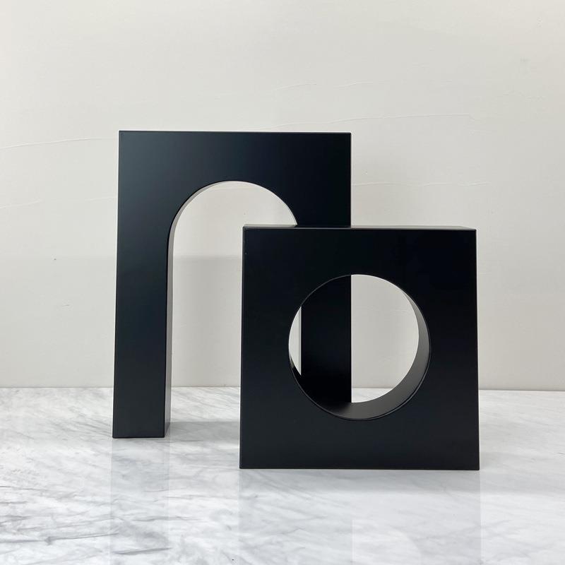 现代简约黑色金属拱形摆件几何立体装饰品书房样板间软装饰品方形
