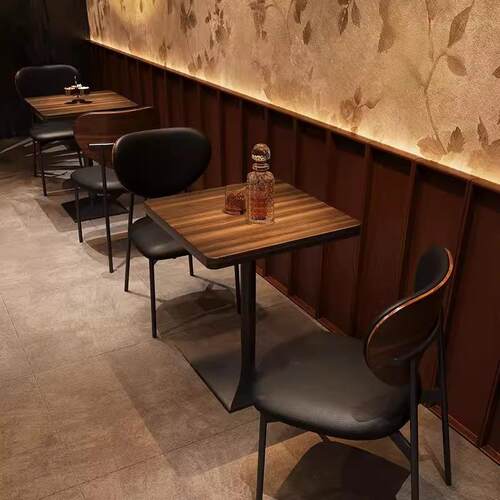 美式餐酒吧商用桌椅组合清吧实木餐桌西餐厅威士忌吧复古桌子椅子